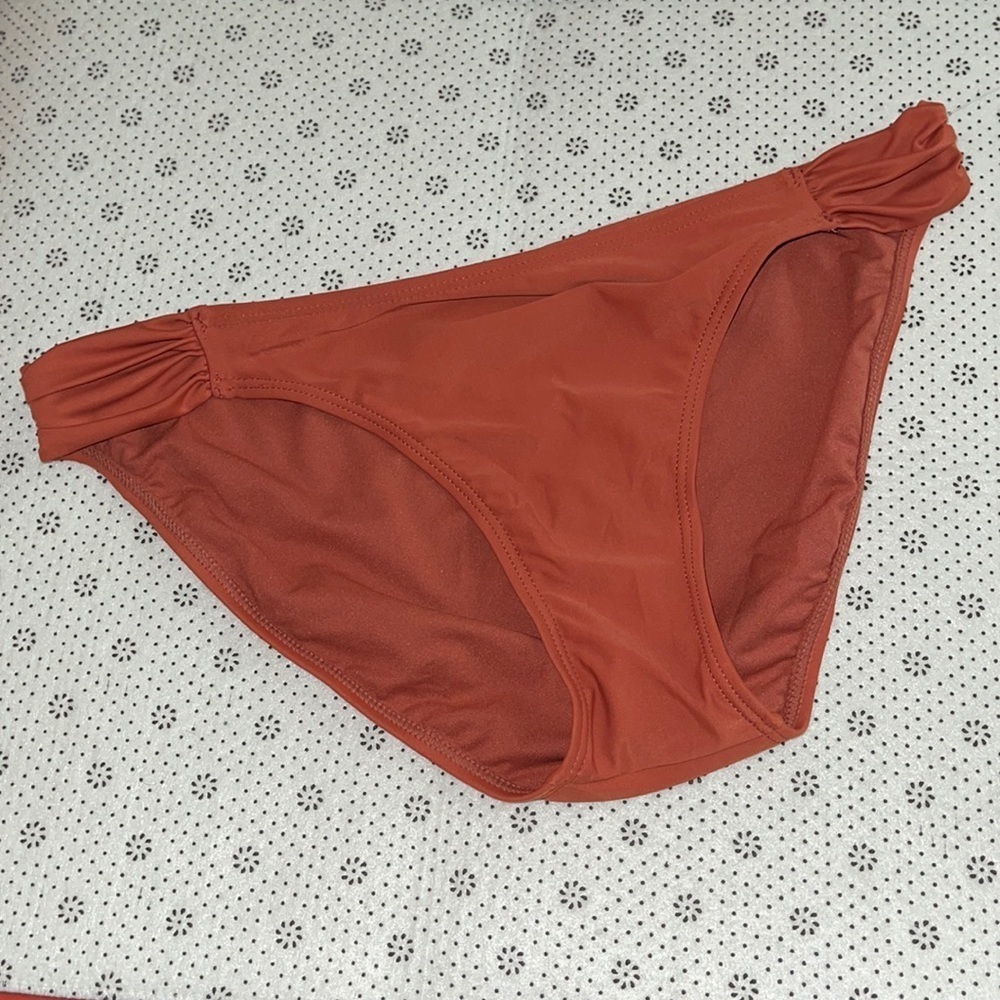 NWOT XL swim bottoms